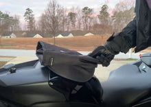 Cargar imagen en el visor de la galería, Tank Bag